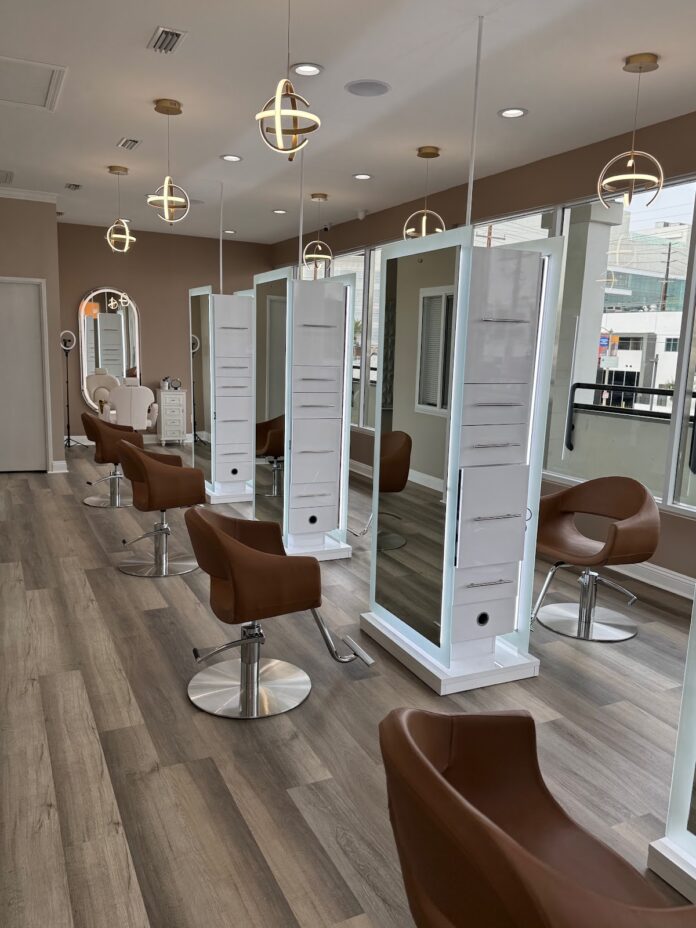 gloss-glam-hair-salon-head-spa-los-angeles